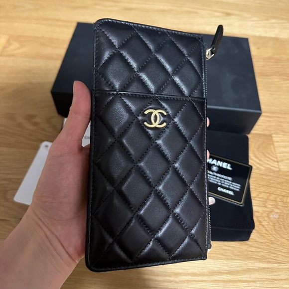 💯%Authentic!Chanel Lambskin Quilted Classic Flat Wallet/Phone Pouch/Card Holder - Picture 4 of 13
